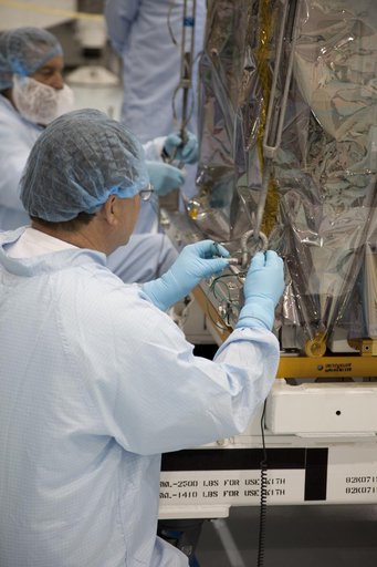 KSC-2011-2605