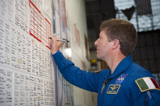 KSC-2011-2619