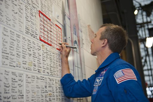 KSC-2011-2620
