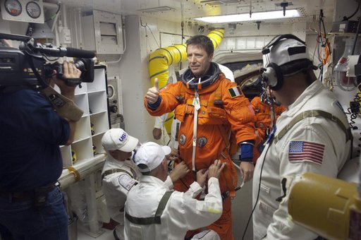 KSC-2011-2685