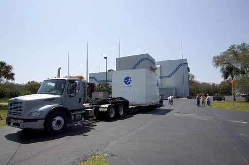 KSC-2011-2816