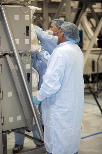 KSC-2011-2928