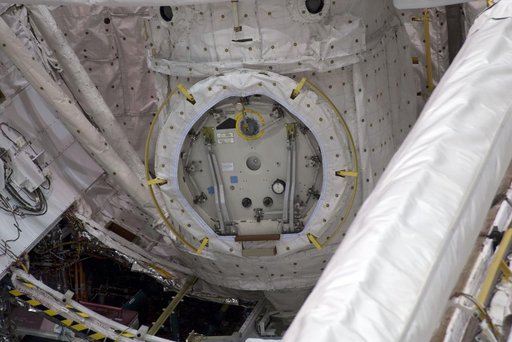 KSC-2011-2932