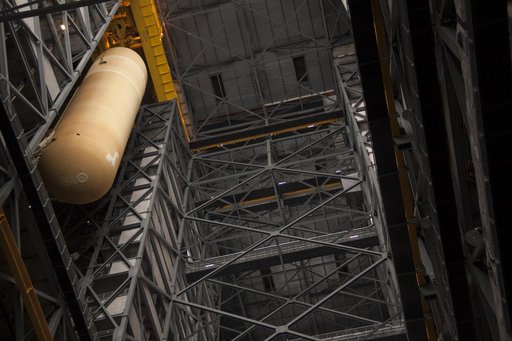 KSC-2011-3041