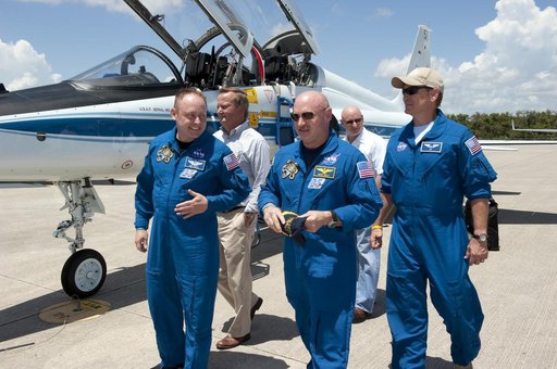 KSC-2011-3066