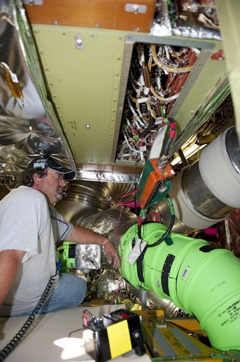 KSC-2011-3218