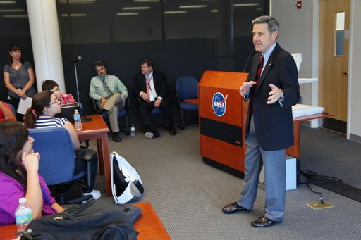 KSC-2011-3475