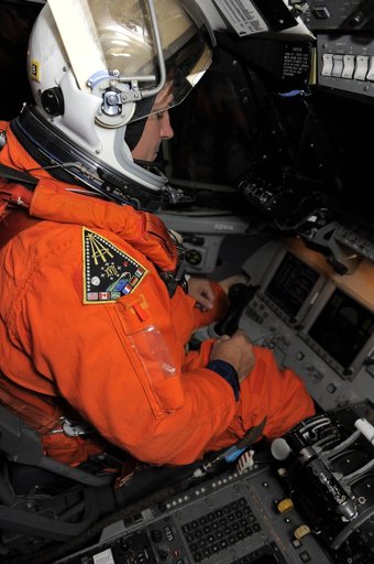 KSC-2011-3482
