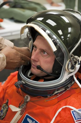 KSC-2011-3561
