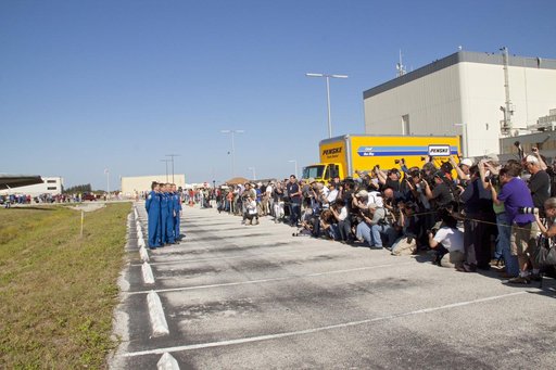 KSC-2011-3663