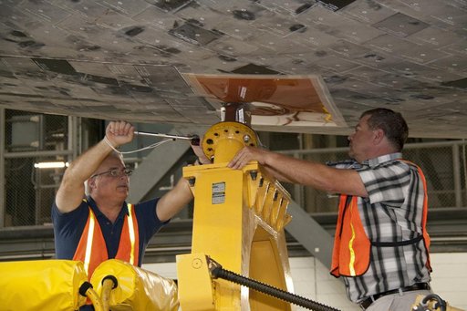 KSC-2011-3785