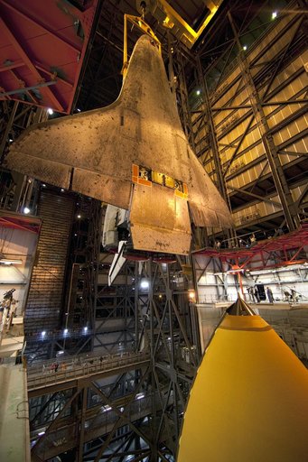 KSC-2011-3827
