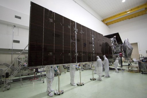 KSC-2011-3837