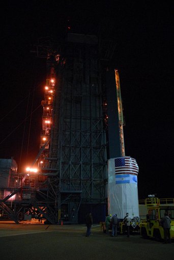 KSC-2011-3858