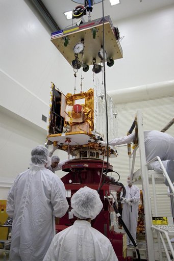 KSC-2011-3923