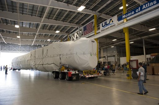KSC-2011-3985