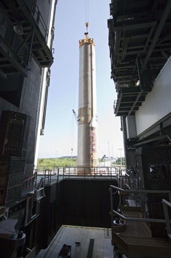 KSC-2011-4383