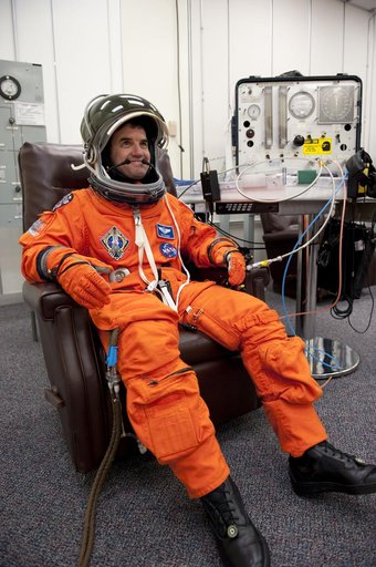 KSC-2011-4643