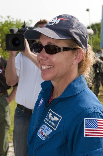 KSC-2011-4674