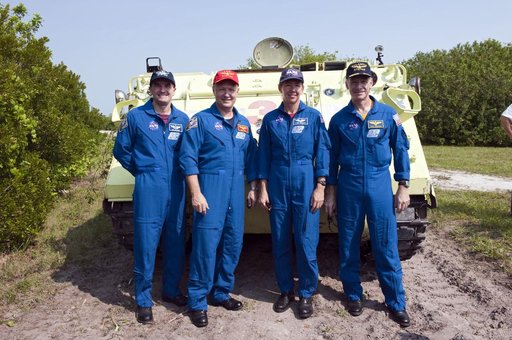 KSC-2011-4692