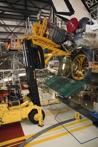 KSC-2011-4697