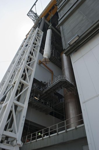 KSC-2011-4749