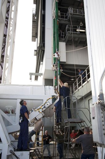 KSC-2011-4762