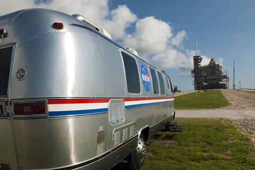 KSC-2011-4823