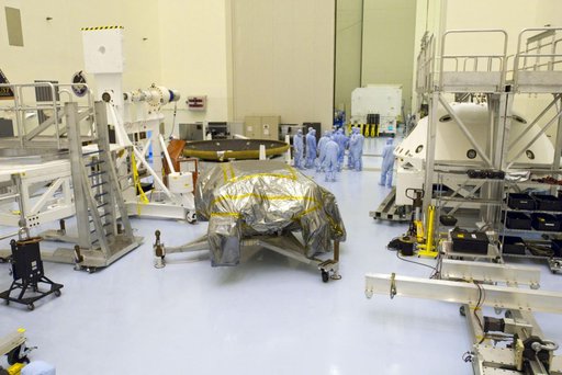 KSC-2011-4868