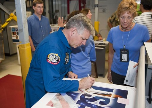 KSC-2011-5568