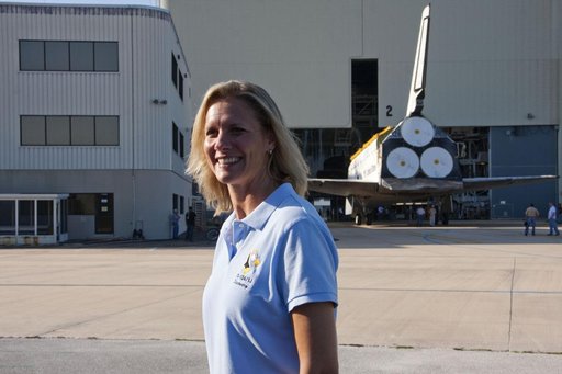KSC-2011-5570