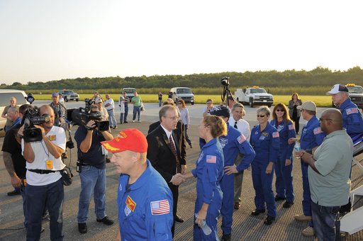 KSC-2011-5676