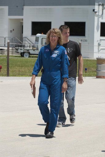 KSC-2011-5930