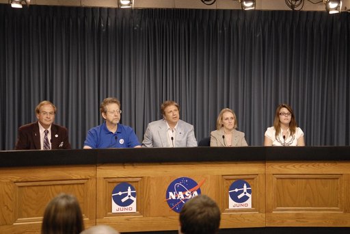 KSC-2011-5975