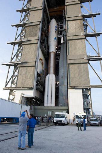 KSC-2011-6174