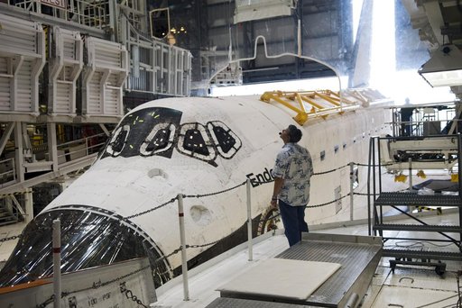 KSC-2011-6384