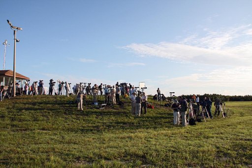 KSC-2011-6808