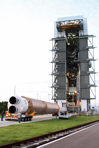 KSC-2011-6828