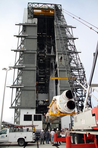 KSC-2011-6833