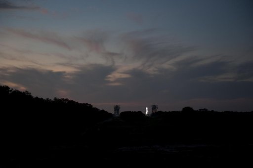 KSC-2011-6877