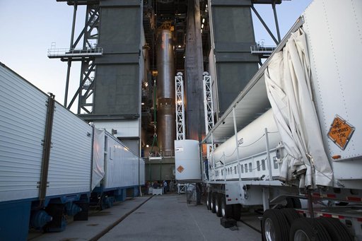 KSC-2011-6935