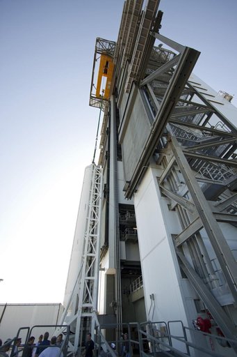 KSC-2011-6992
