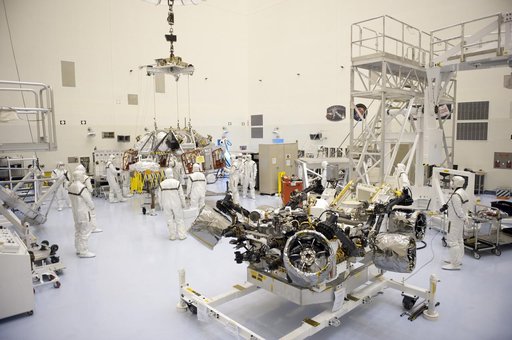 KSC-2011-7082