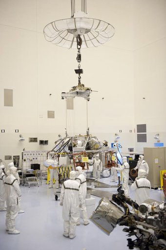 KSC-2011-7083
