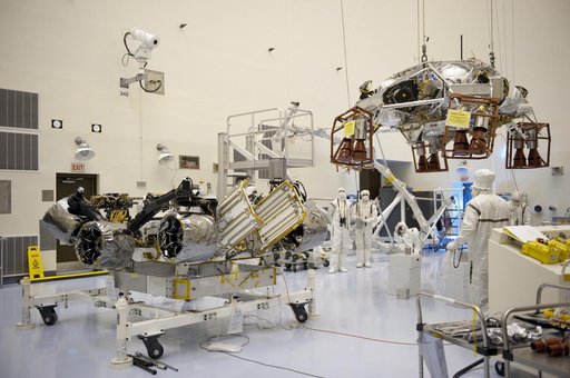 KSC-2011-7085
