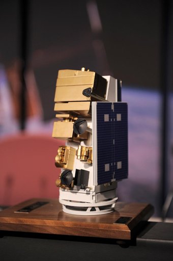 KSC-2011-7542