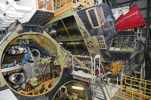 KSC-2011-7686