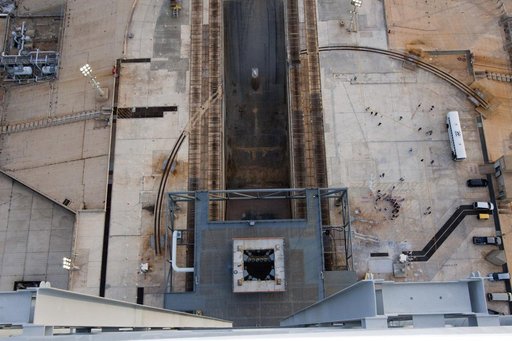 KSC-2011-7925