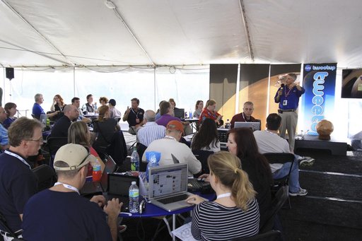 KSC-2011-7933
