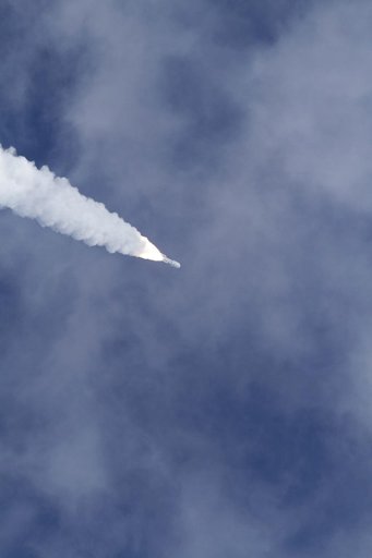 KSC-2011-7990
